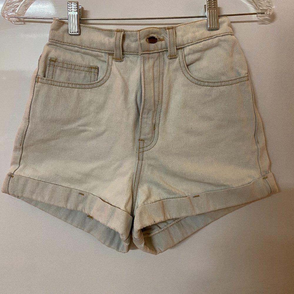 High-waisted Shorts